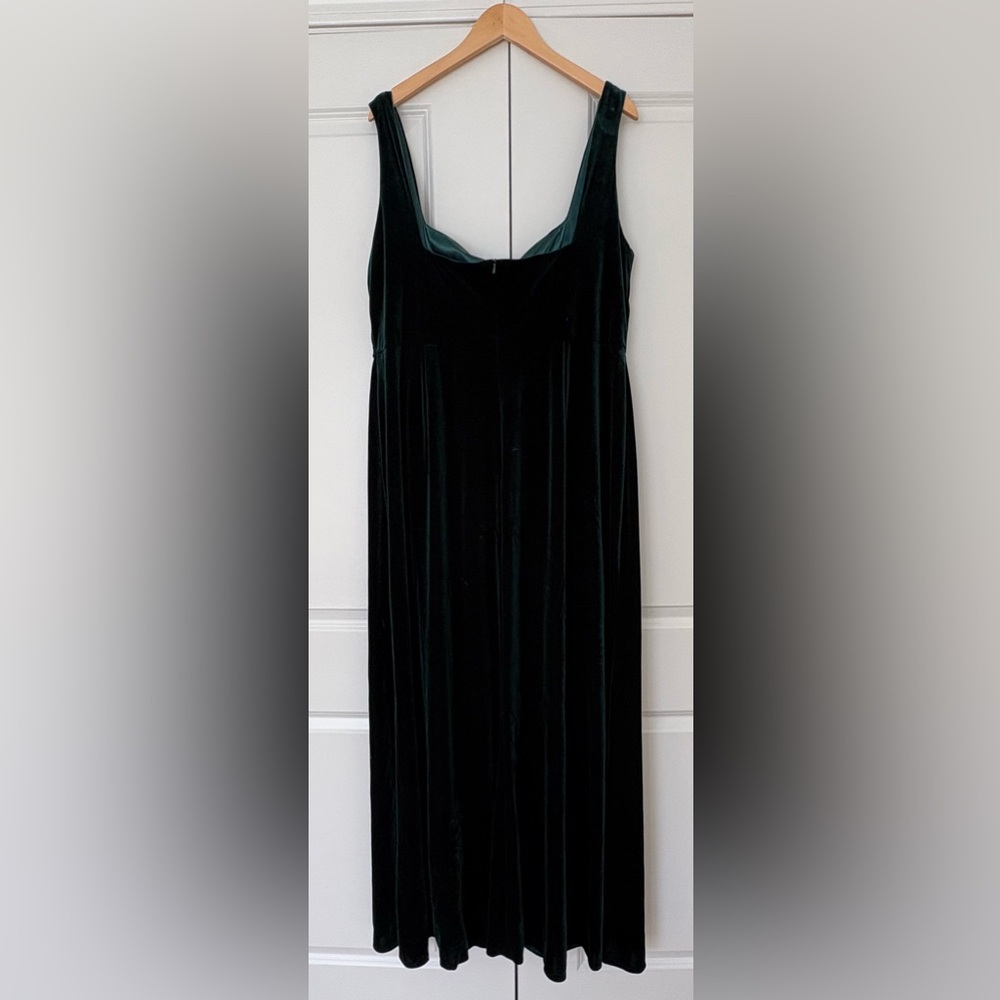 Jenny Yoo Marva Velvet Gown size 24 Emerald Green Square Neck Sleeveless Slit - Picture 4 of 5
